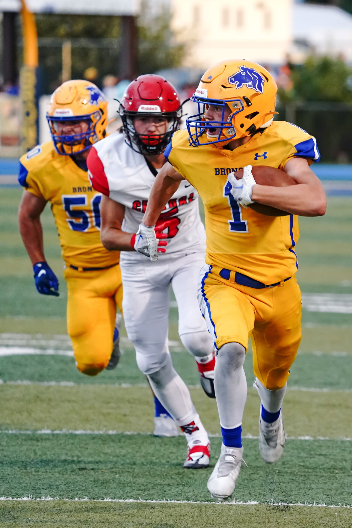 SHS FB v Central 009.jpg